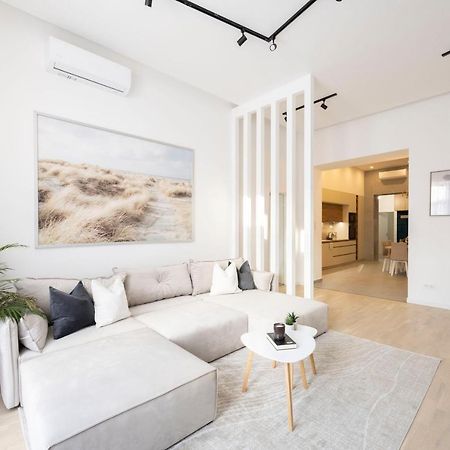 Luxurious & Spacious Central Residence With Balcony Budapest Exterior foto
